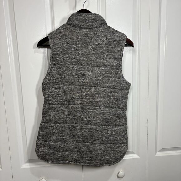 Skies Are Blue Vest Womens S Gray Quilted Snap Front Cozy Boho Layered Look - Picture 4 of 10